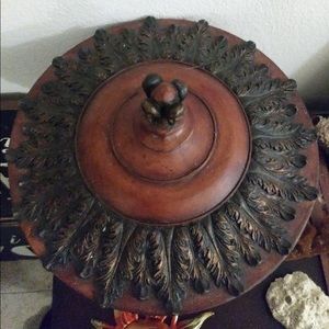 Vintage Accents - Vintage Urn Centerpiece bowl with Lid Vintage Accents - Vintage Urn Centerpiece bowl with Lid